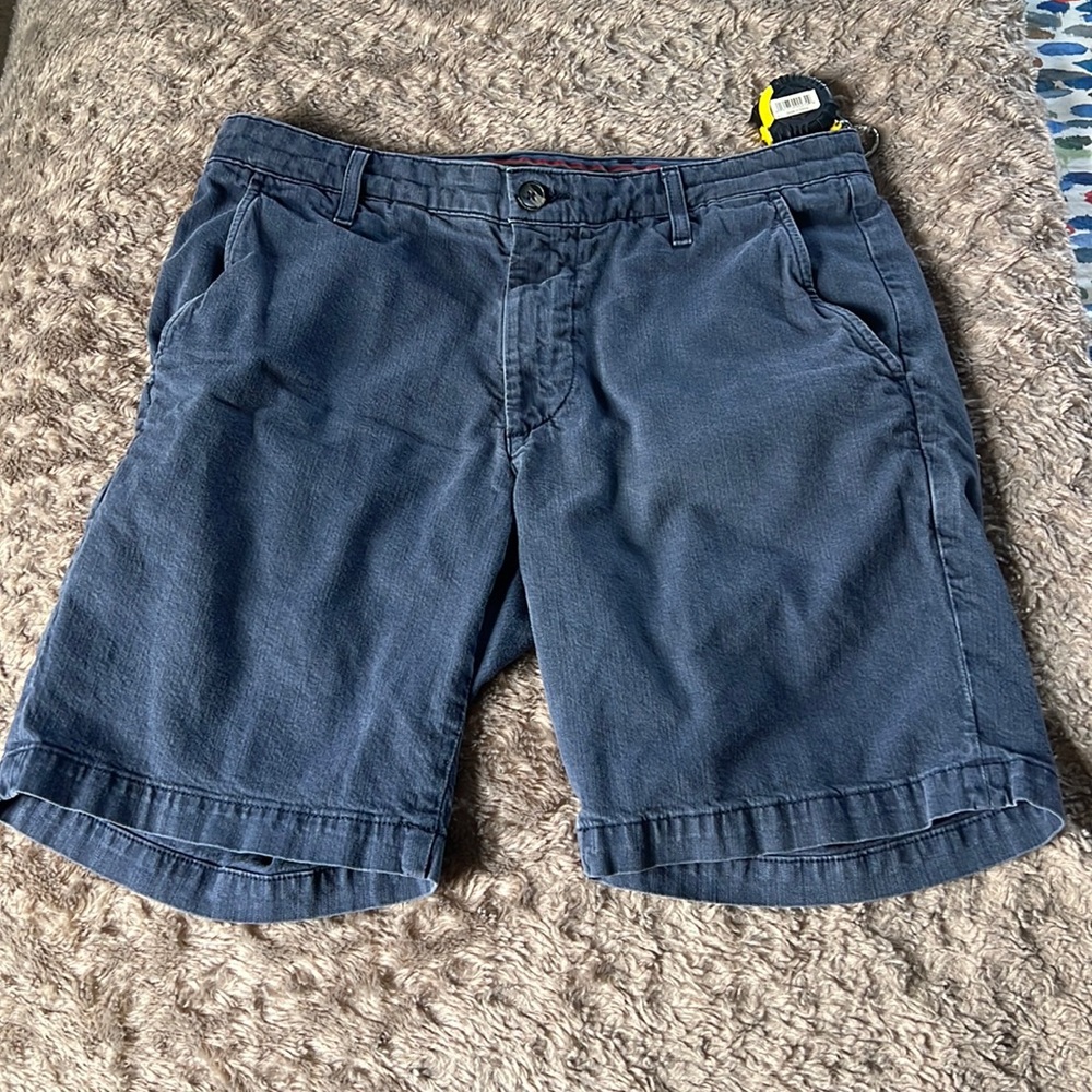 Excellent condition AG mens 31R navy blue cotton shorts